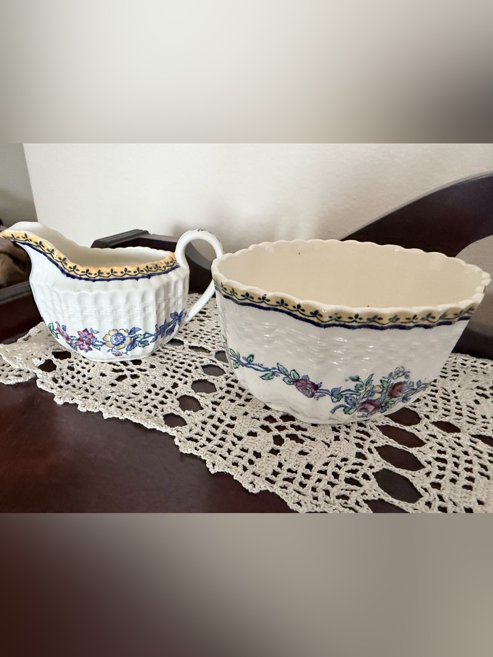 VINTAGE COPELAND SPODE RAMBLER Roses CREAMER & SUGAR SET - RARE pattern England